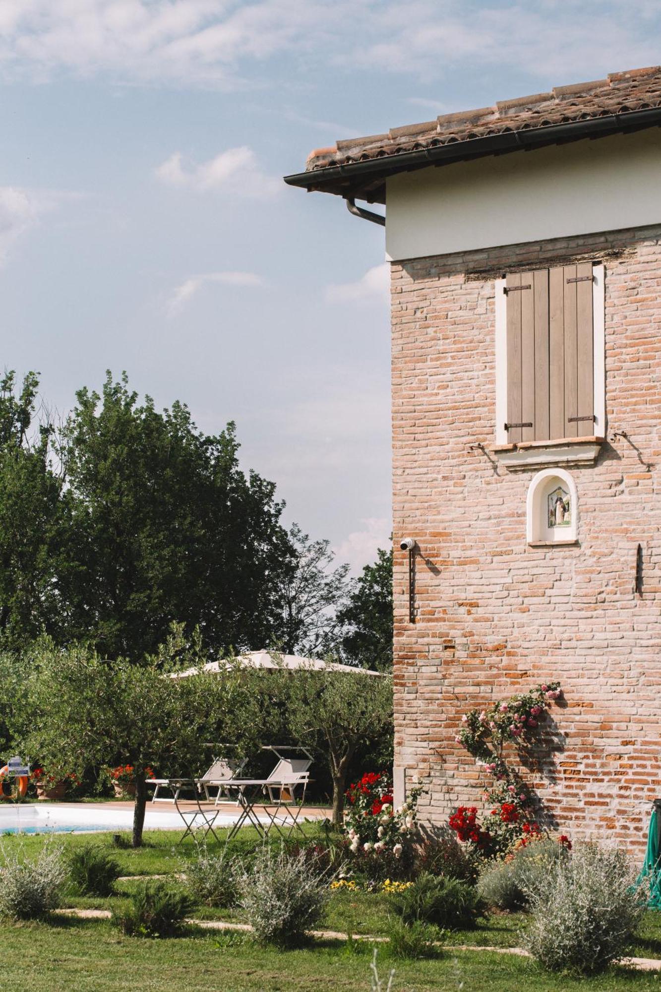 Podere Selvatici 伊莫拉 外观 照片